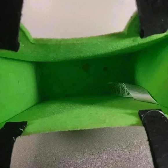 Disney Mickey Mouse Felt Trick or Treat Candy Bag Glow in the Dark Halloween - Picture 5 of 6